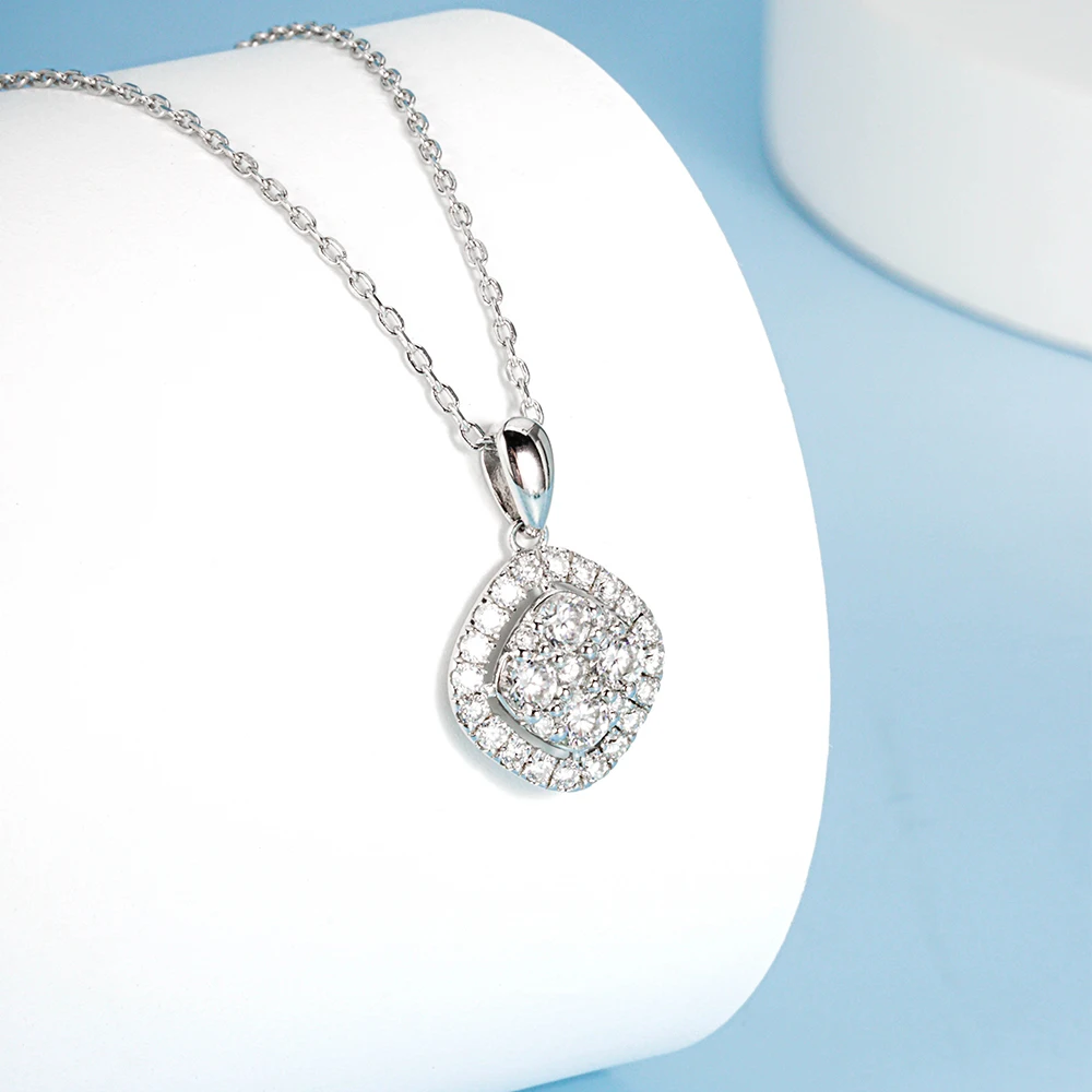 

Ожерелье с подвеской из муассанита круглой бриллиантовой огранки 3,0 мм для женщин и девочек, настоящее серебро 925 пробы, роскошный подарок, свадебные украшения на День святого Валентина