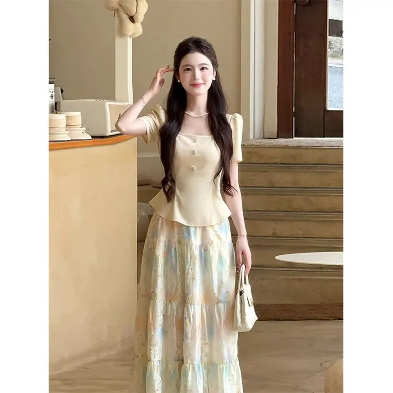 

Women Clothing Summer Fashion Casual Simplicity All-match Solid Color Square Collar Female Tshirt Floral A-line Skirt Two-piece