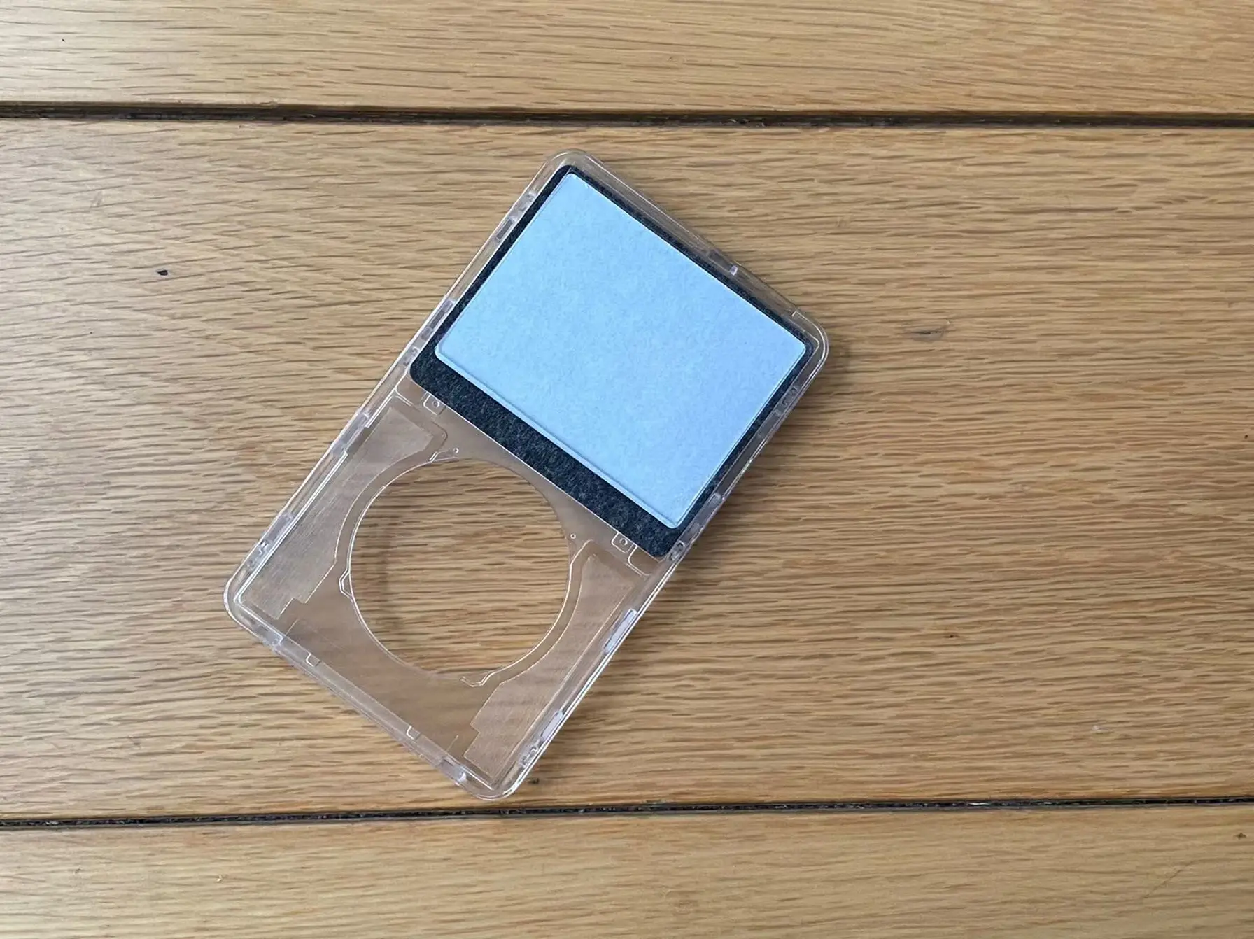 iPod Classic 第5世代/第5.5世代用 フロントケース フロントパネル