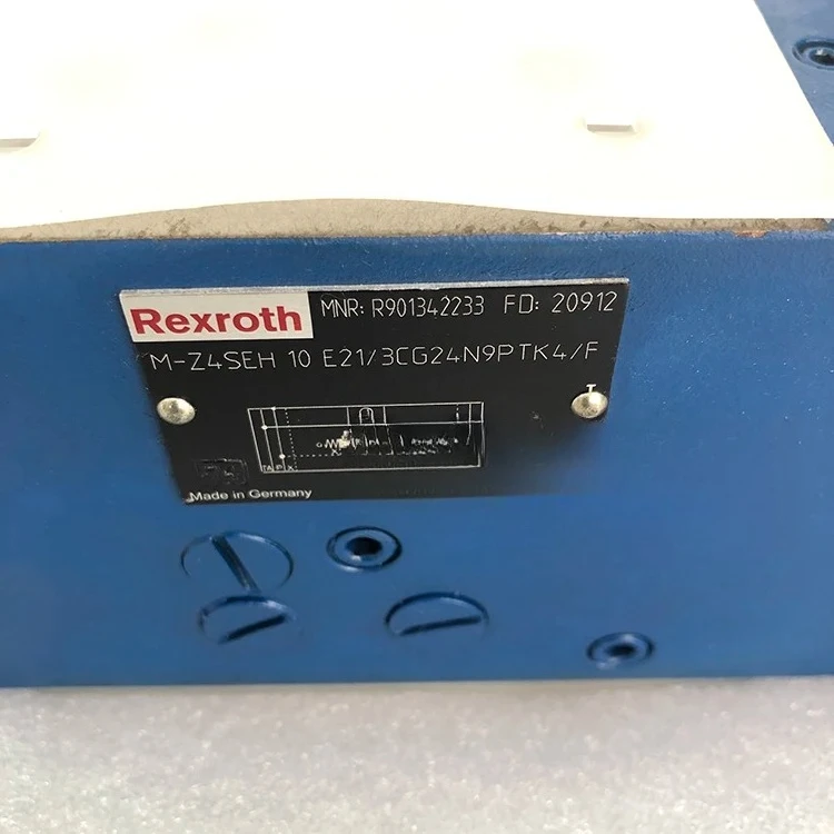 المبيعات الساخنة R9001070104 صمام الاتجاه الهيدروليكي ريكسروث M-Z4SEH 10 E21/3CG24N9PT4/F