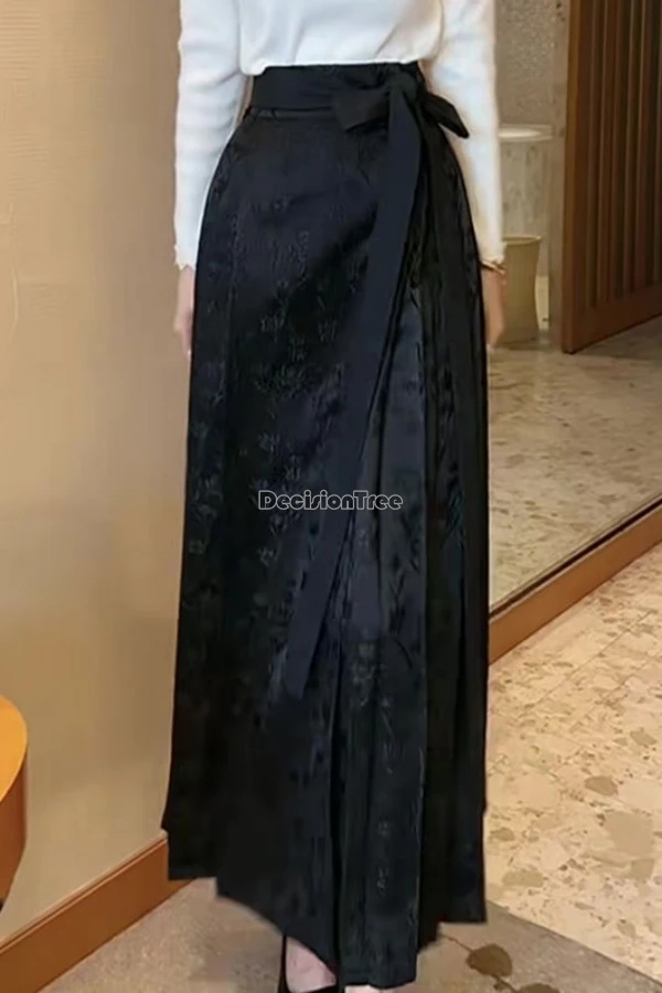 

2025 black new chinese-style retro printed ancient hanfu half skirt new fashion eleganr long loose tang suit half skirt women