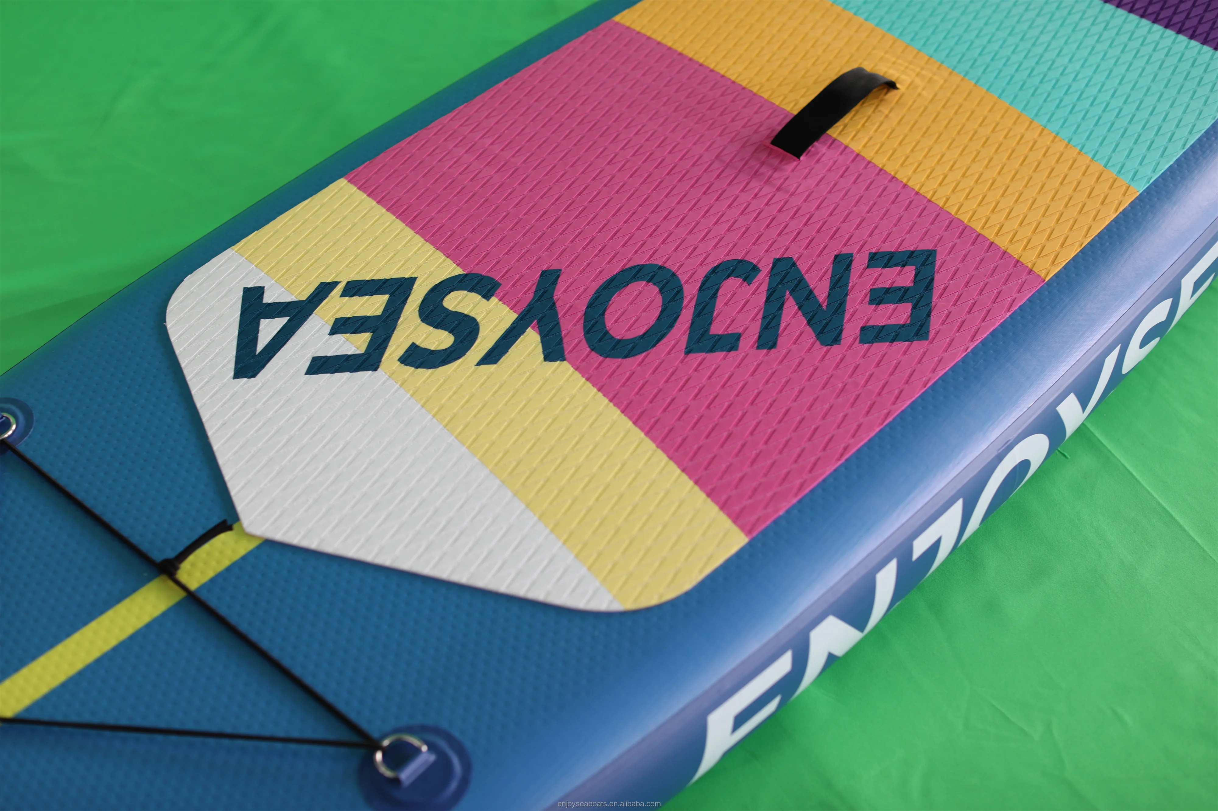 2024 لوح مجداف قابل للنفخ لوح تزلج على الماء لوح ركوب الأمواج والرياضات المائية Isup