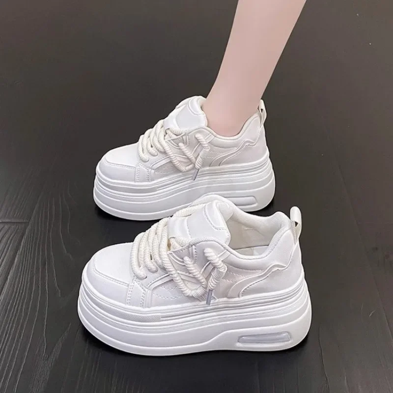 

Black White Color Matching Sneakers for Women's Spring Autumn Lace Up Thick Bottom Elevated Sponge Casual Sports Shoe