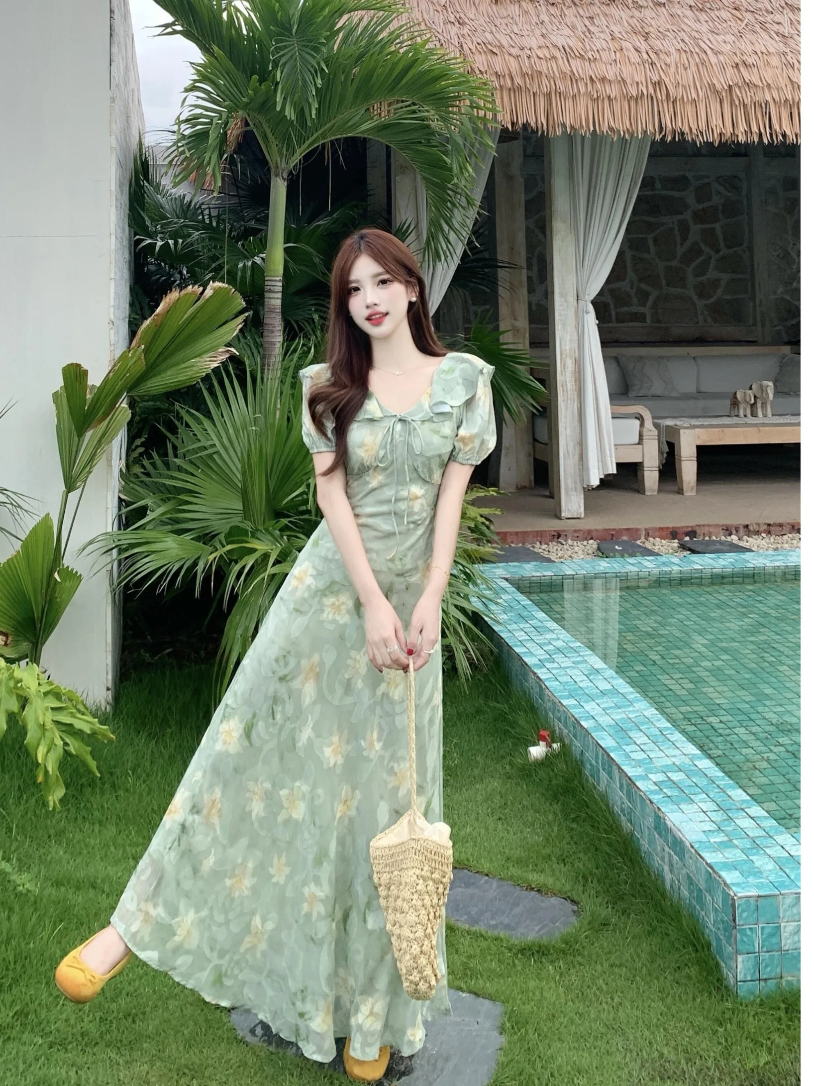 

plus Size Women's V-Neck Floral Short Sleeve Dress Beautiful A-Line Long Dress Waist-Cinching Summer New Style French Style