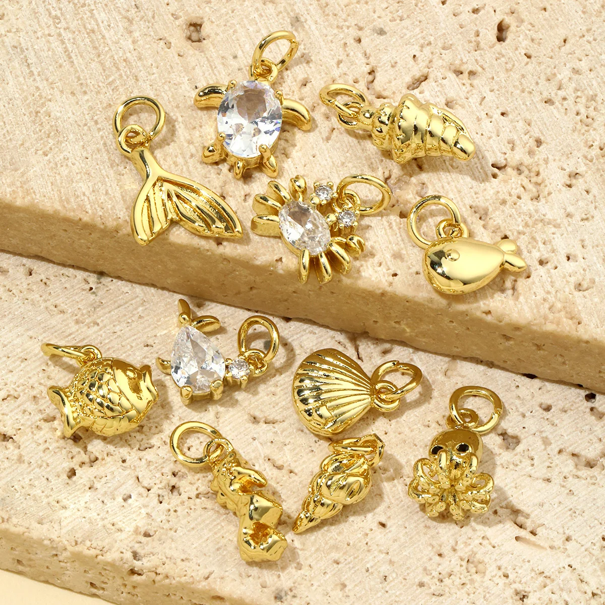 3pcs/Lot Cute Coper Zircon Crab Turtle Bracelet DIY Charms Women Gold Color Tail Dolphin Necklace Pendant Octopus Shell Jewelry