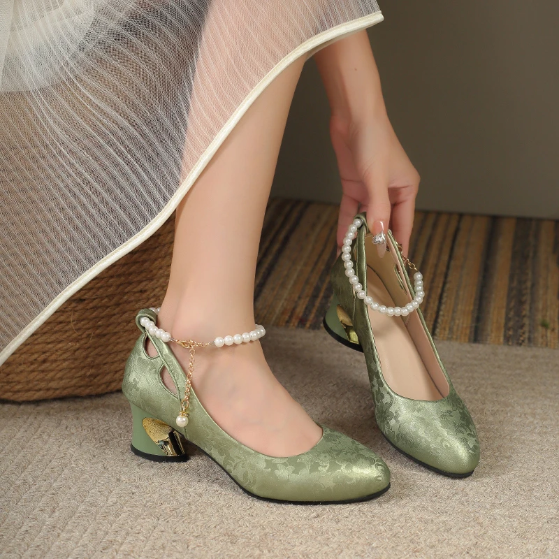 2025 جديد القوس اللؤلؤ ماري جين منصة لوليتا الكعوب للنساء أحذية الزفاف مكتنزة مقاوم للماء منتصف كعب حذا فردي للسيدات #1