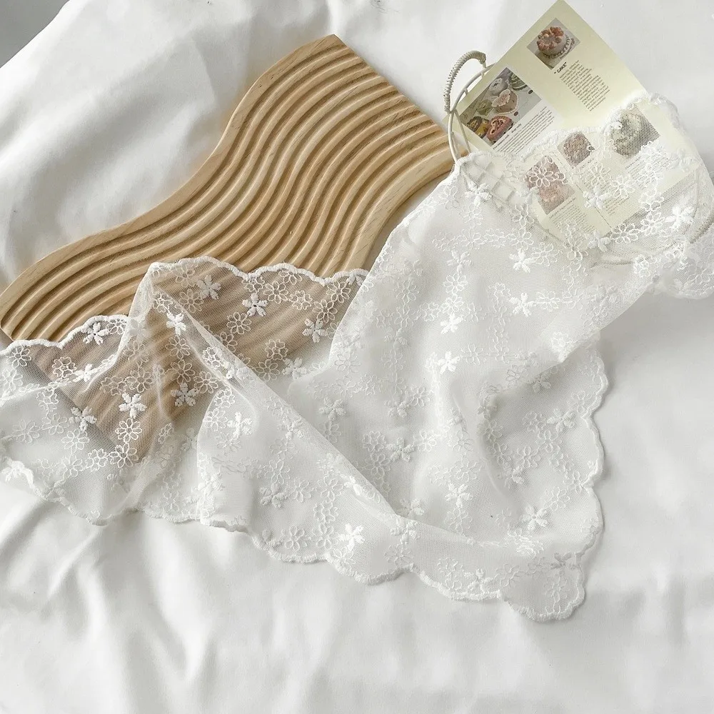 

Versatile Elegant Silk Scarf Flower Pattern Retro Lace Scarf Solid Color Breathable Hair Ribbon for Women