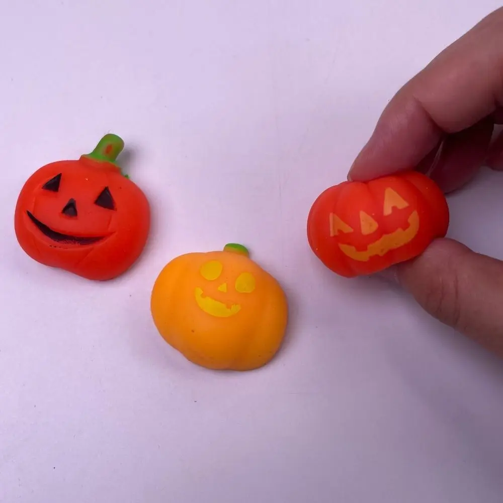 10 pz Fantasma Zucca di Halloween Spremere Giocattolo Ragno Sensoriale Del Fumetto di Halloween Agitarsi Giocattolo Rimbalzo Lento 3D Pizzico Giocattolo di Compressione