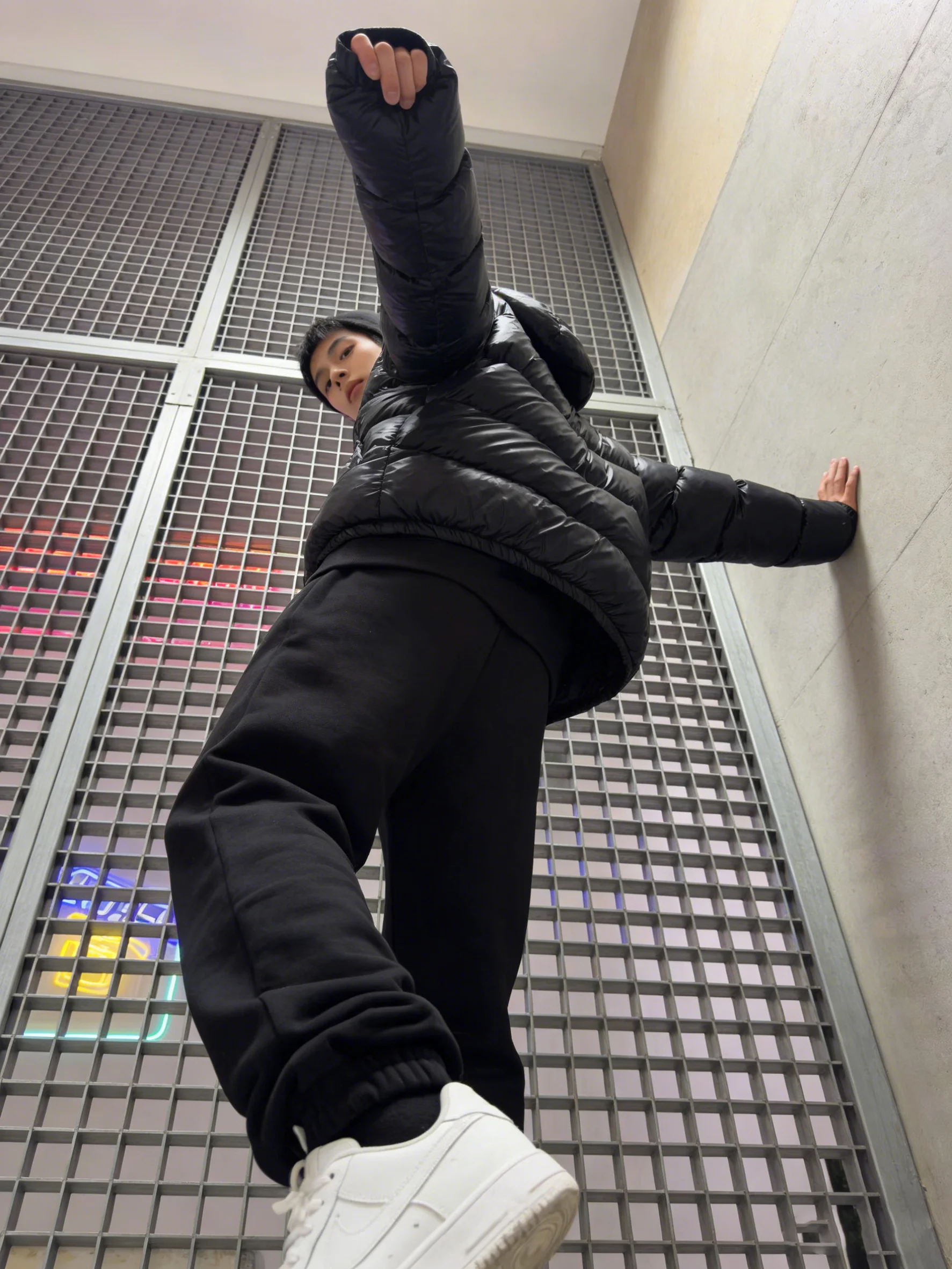 

2025 New Wave European and American Cross border Street Hip Hop Alphabet Embroidered Men's and Women's Warm Cotton Clothes