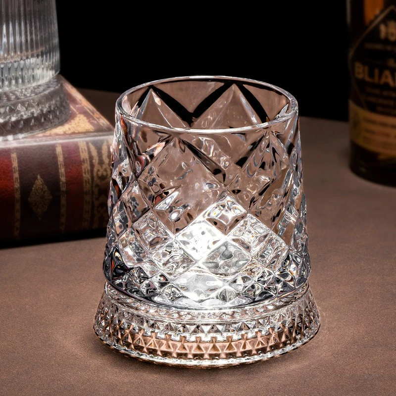 260 مللي الإبداعية الدورية كوب ويسكي كأس النبيذ الأجنبي رائعة بهلوان كوب مع قاعدة حفلة كوكتيل الزجاج كأس للنبيذ أدوات البار