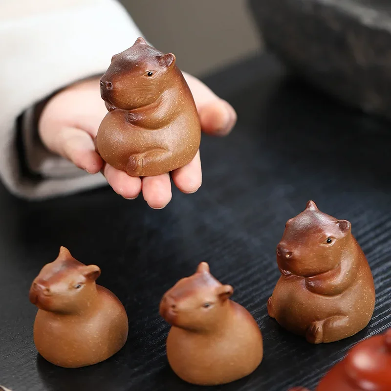 Cute Capybara Tea Pet Exquisite Beautiful Delicate Simulated Decorative Purple Clay Handmade Capybara Tea Figurine Household