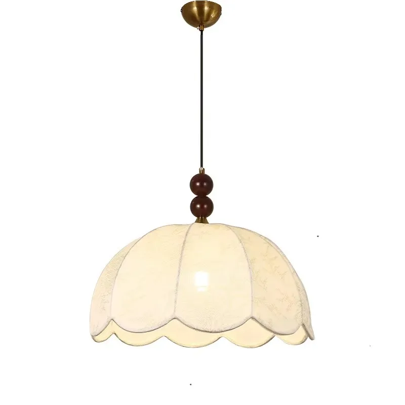 Retro French Medieva Style Pendant Light Solid Wood Fabric Romantic Chandelier For Bedroom Restaurant Bar Aisle