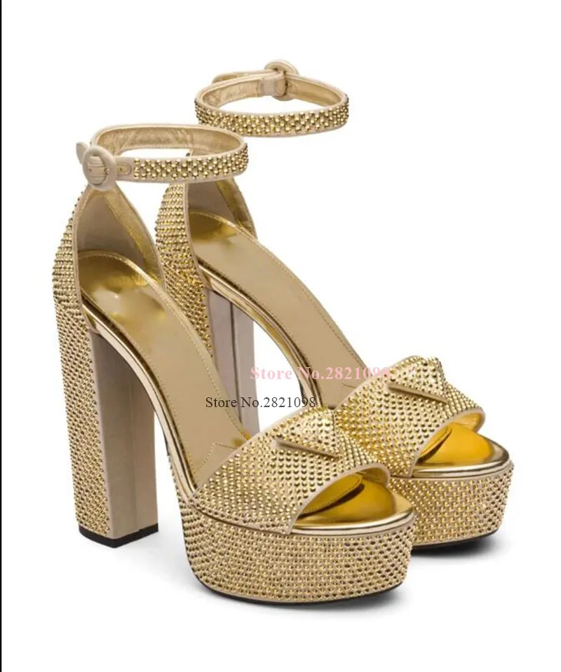 Sandali con plateau impreziositi in cristallo color oro da 135Mm décolleté con Glitter con tacco alto da donna scarpe da festa estive con tacco