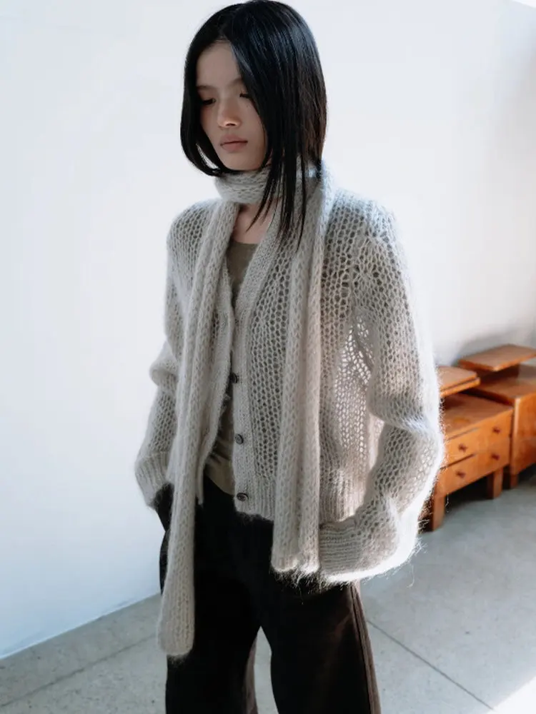 سترة محبوكة غير رسمية للسيدات Svel V-Ne سترة ذات لون نقي Dongda Gate سترة صوفية عصرية على مهل