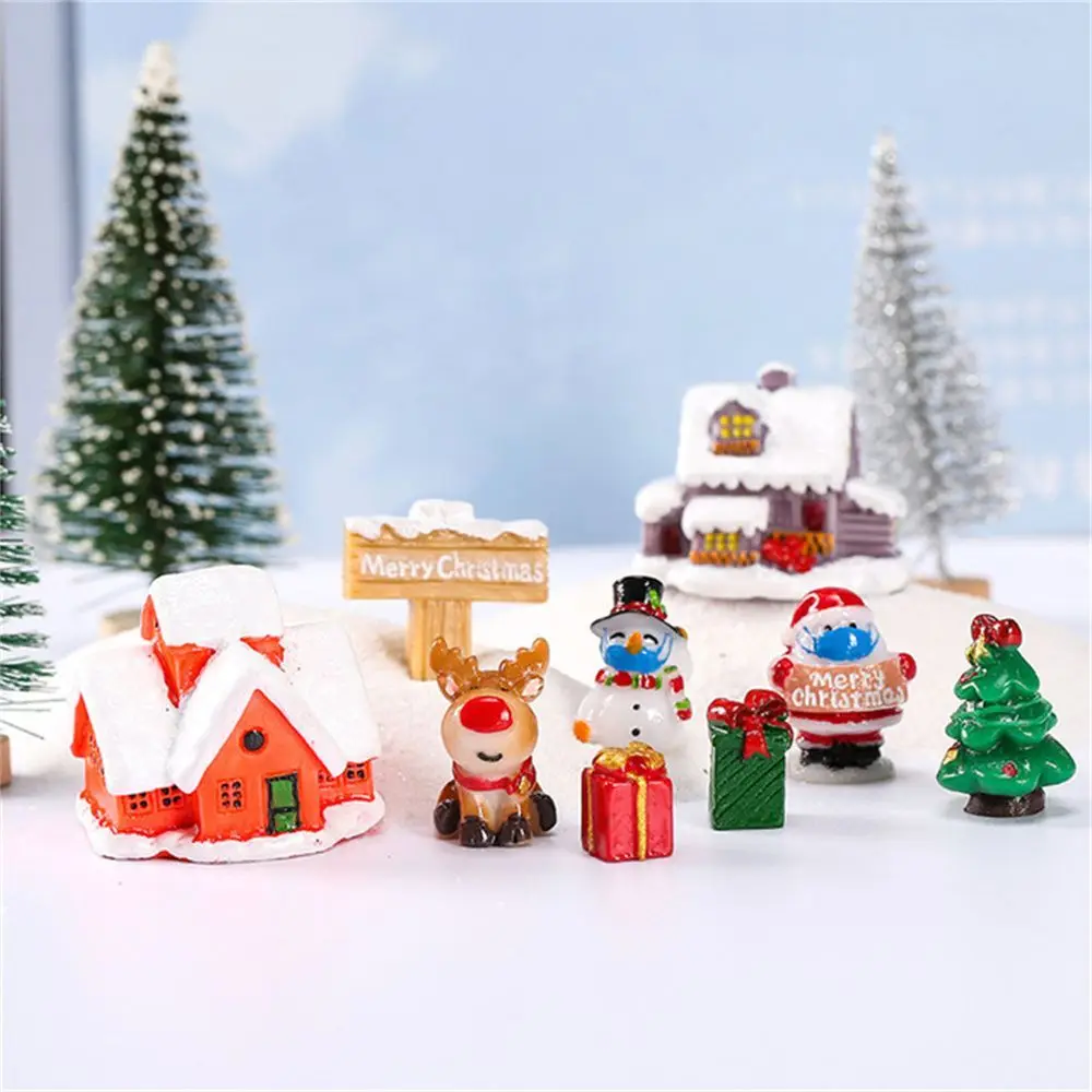 DIYEAH 12 Pièces Mini Figurine De Traîneau De Noël Miniature Figurine De Traîneau De Père Noël Minuscule Décorations De Gâteau De Traîneau Ornement De Bureau pour Décorations De Cheminée