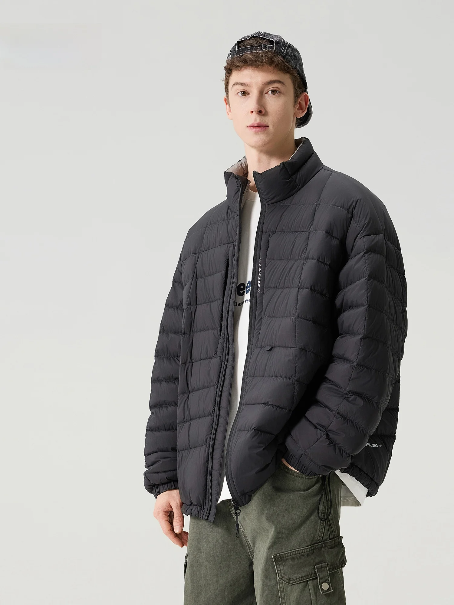 

Men's Oversized Loose Lightweight Warm Du down Jaet Embroidered Turtle Ba Rib Bone Design Winter Casual Faion Coat