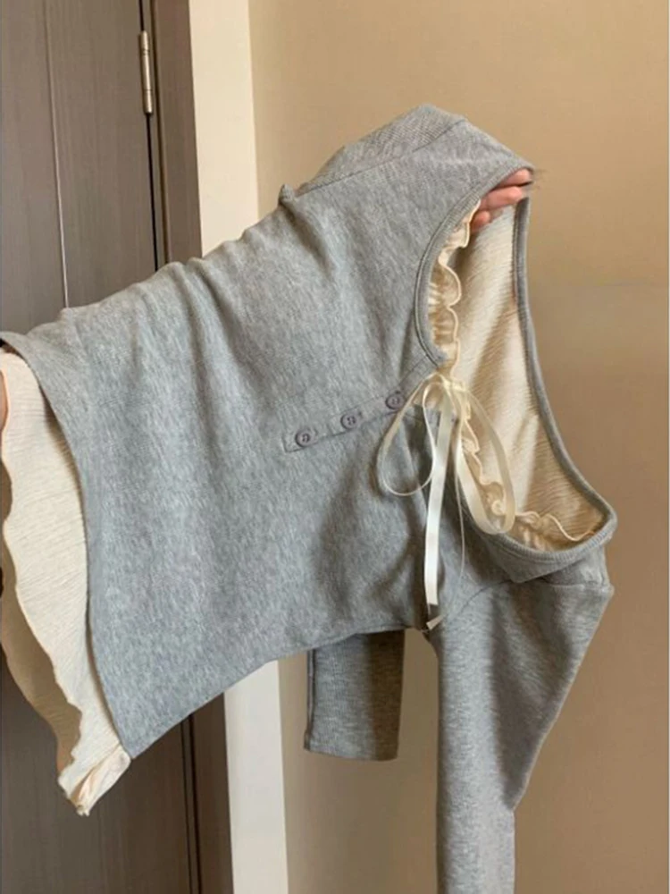   เสื้อยืดแขนยาวทรงสลิมมิ่งสำหรับผู้หญิง ดีไซน์แฟชั่นจาก Inspired Mo Two-Piece ort Sve T-irt