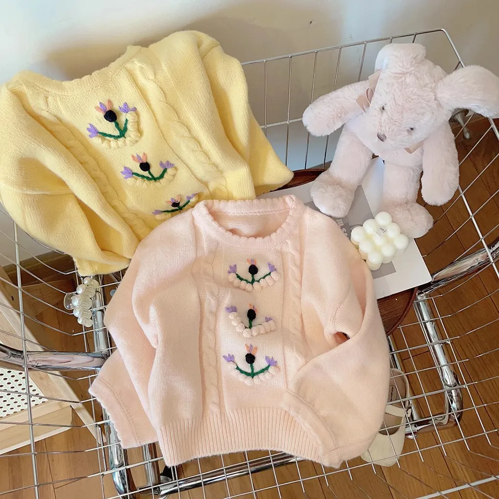 

2025 Girls' Autumn and Winter Girls Sweater Heavy-duty Handmade Flower Crochet Sweater