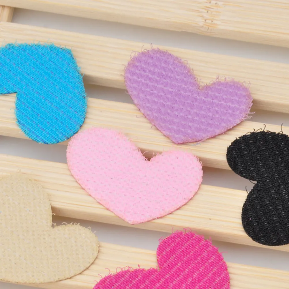 24Pcs Heart Shaped Hair Stickers Easy on Off No Clip Safe Reusable Fringe Holders for Ponytail Control Bangs Styling Hair