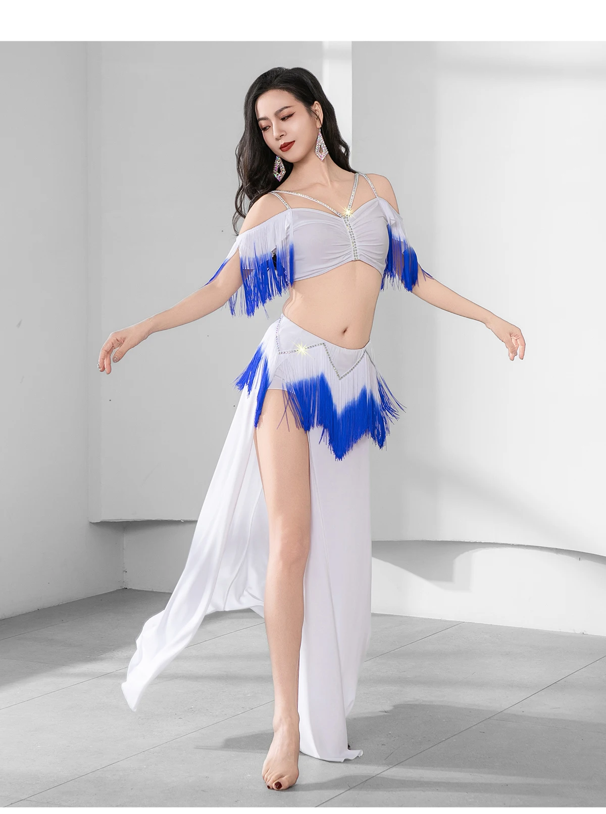 Buikdanskostuum Dames High-end Licht Luxe Diamanten Kwastje Prestatieset Volwassen Oosterse Dans Professioneel Oefenpak