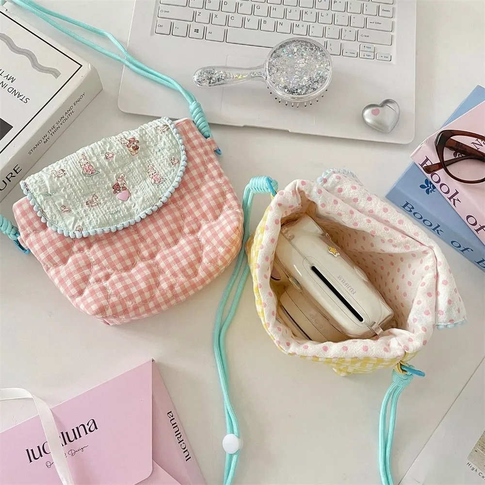 

Сумка для хранения камеры с героями мультфильмов, свежий цвет, многофункциональная милая сумка через плечо, косметичка, маленький кошелек, кошельки для монет, чехол для губной помады