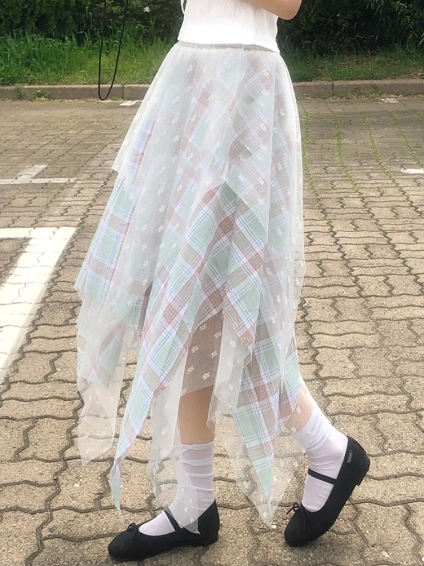 

Fashion Plaid Prints Irregular Lace Spliced Skirts Summer Sweet Design Athleisure Women Chic Skirts
