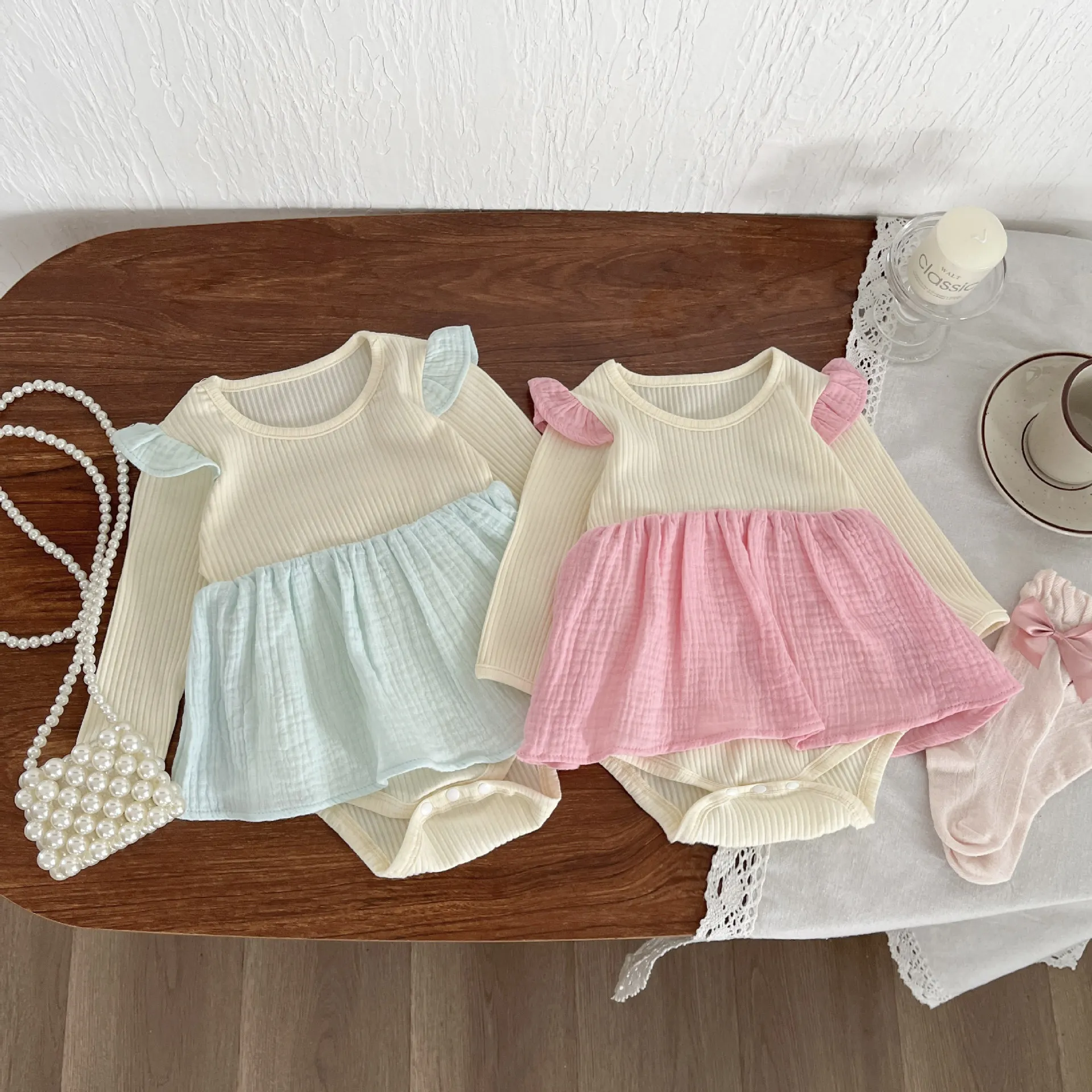 

Весенние комбинезоны для девочек 2026 года: ромперы с круглым вырезом, боди для новорожденных, комбинезоны-пэчворк для малышей, цельные комбинезоны для девочек-младенцев