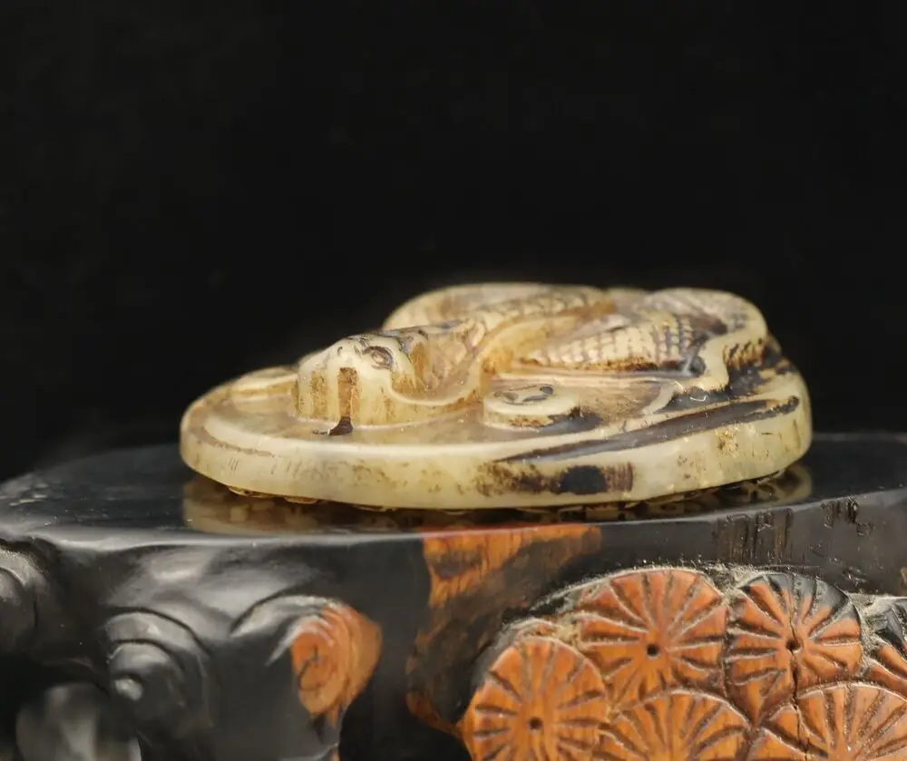 Old natural  jade hand-carved statue of snake zodiac Statue