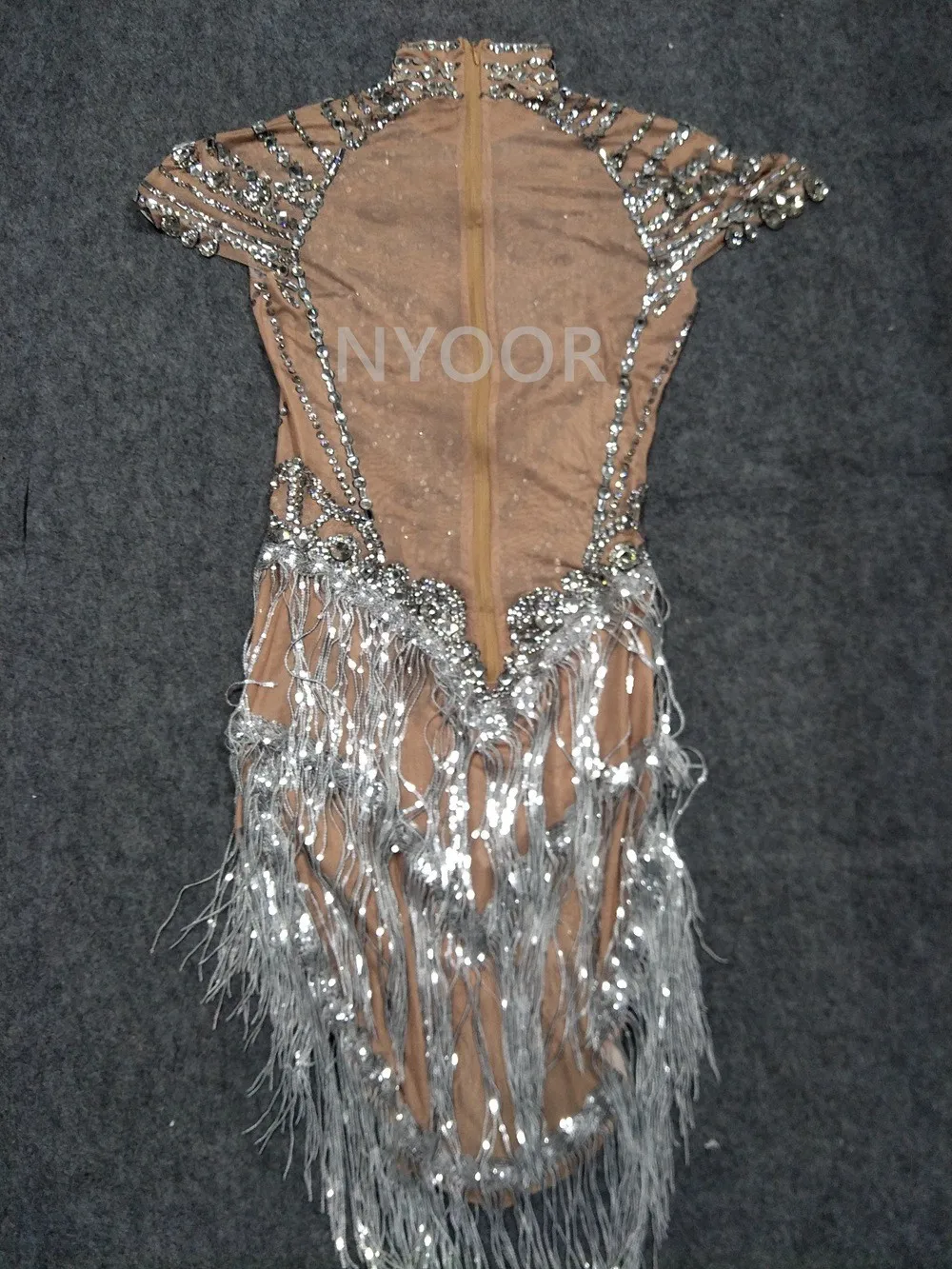 Fringed Rhinestone Gloves Zipper Mesh Dance Show Short Skirt Evening Dress Ball Robes Bal De Promo Robes De Soirée Haute Qualité