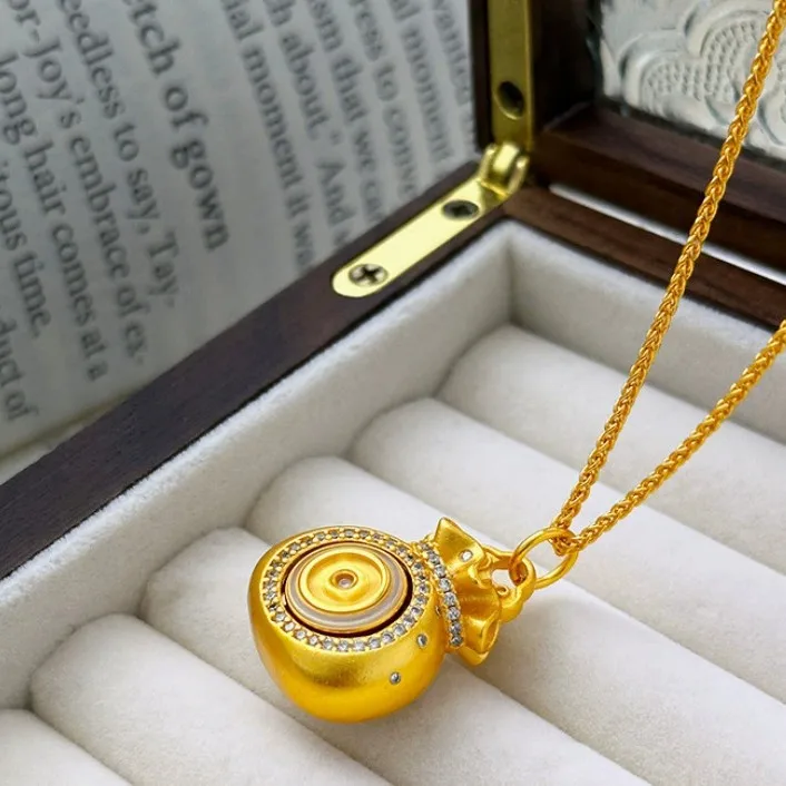 Exquisite Craft Diamond Brushed Rotating Coin Lucky Bag Pendant Women 24K Gold AU999 Fine Details