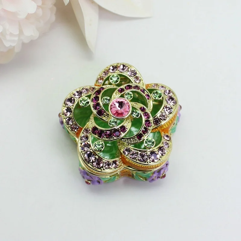 

SHINNYGIFTS Flower Shape Enamel Trinket Box Vintage Style Jewelry Wedding Box for Ring Earring Small Trinket Storage Box