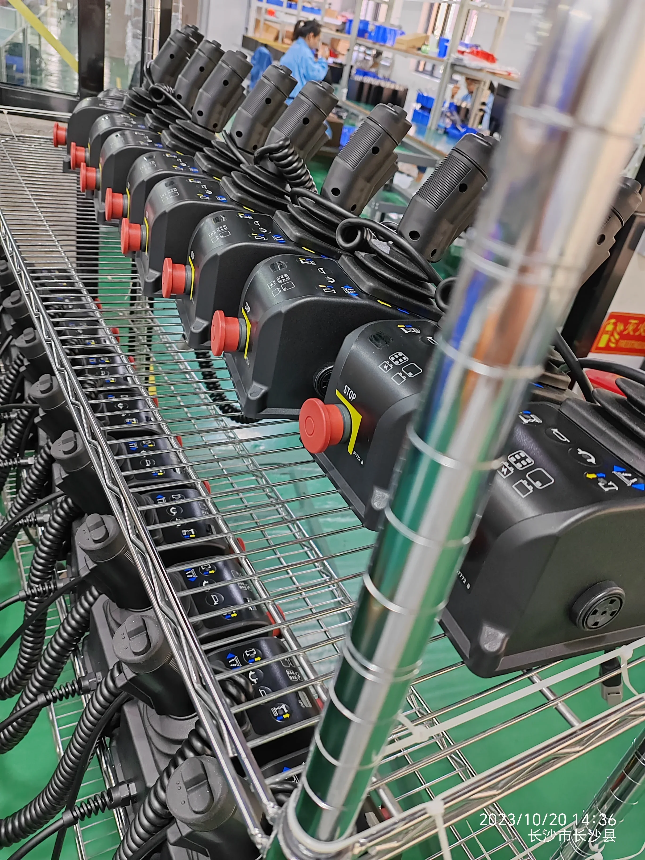 Haulotte Commutator 2440309100 لمنصة التلسكوبية H25TPX / HB76J H23TPX / HB68J H21TX / HB62 H16TPX / HB44J H14TX / HB40