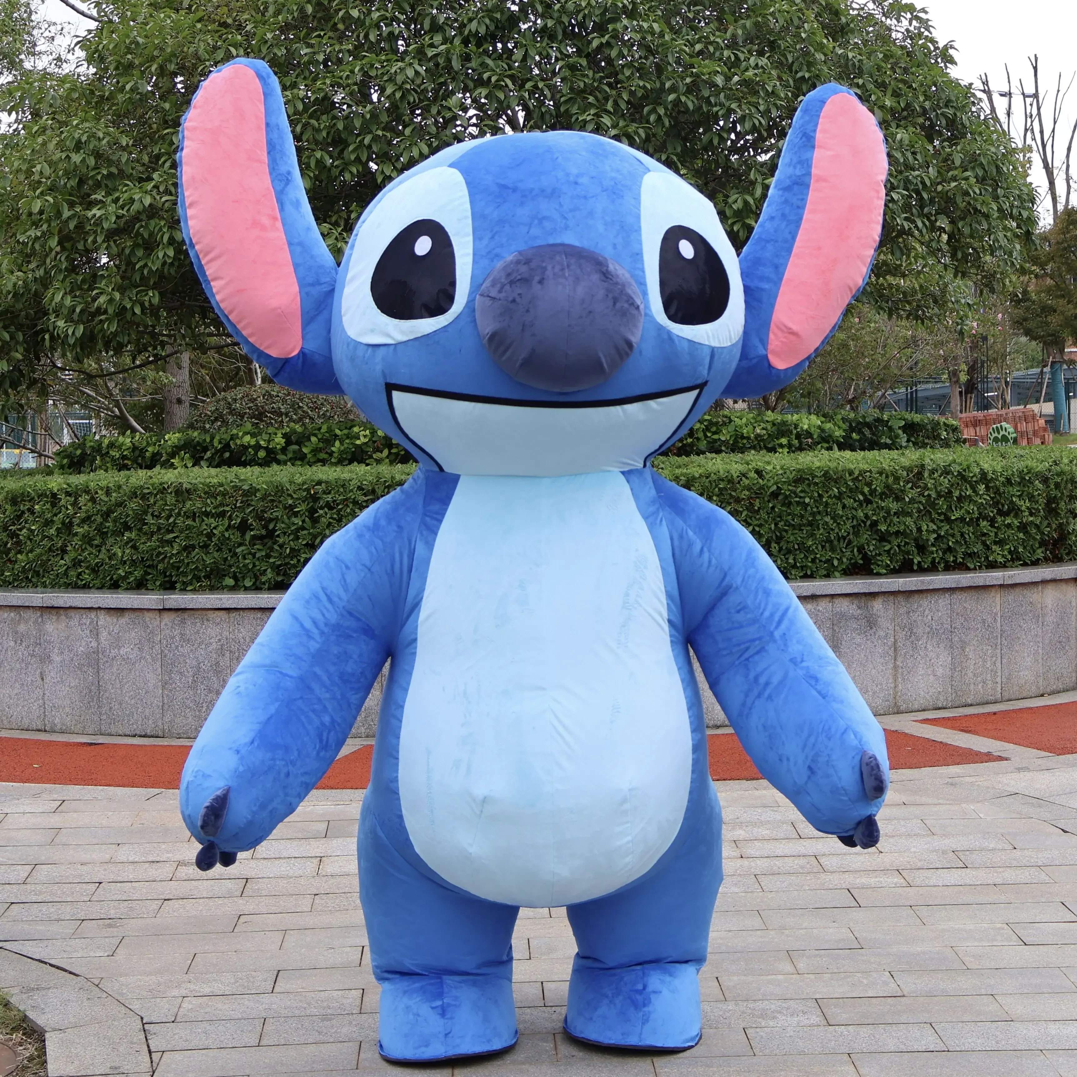 مينيسو ديزني نفخ غرزة زي الملاك الكبار العملاق المشي التميمة حفلة أزياء تنكرية يتوهم ديزني لا بطارية