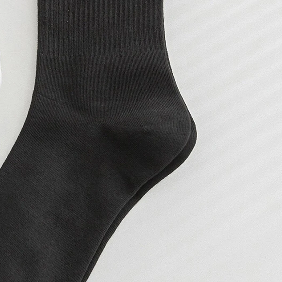 5/10 Pairs Crew Socks with Cross Pattern, Comfort, Breathability, Moisture Absorption, and Sweat Wicking