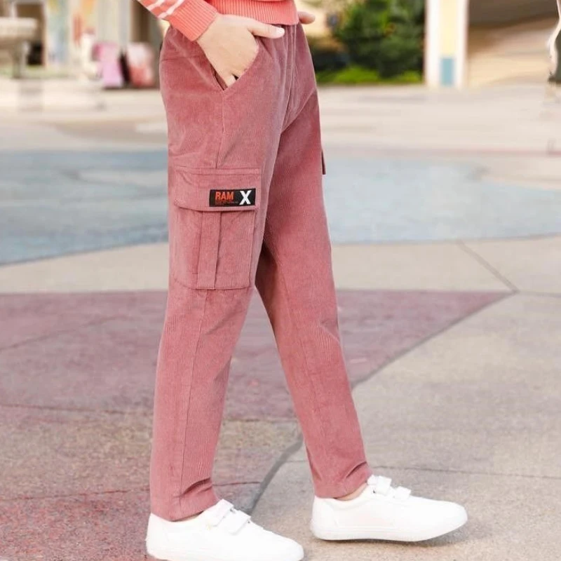 

Стильные вельветовые брюки для девочек, осень-зима 2024, новый стиль, цельная флисовая повседневная одежда для детей среднего и большого размера, теплые уличные брюки