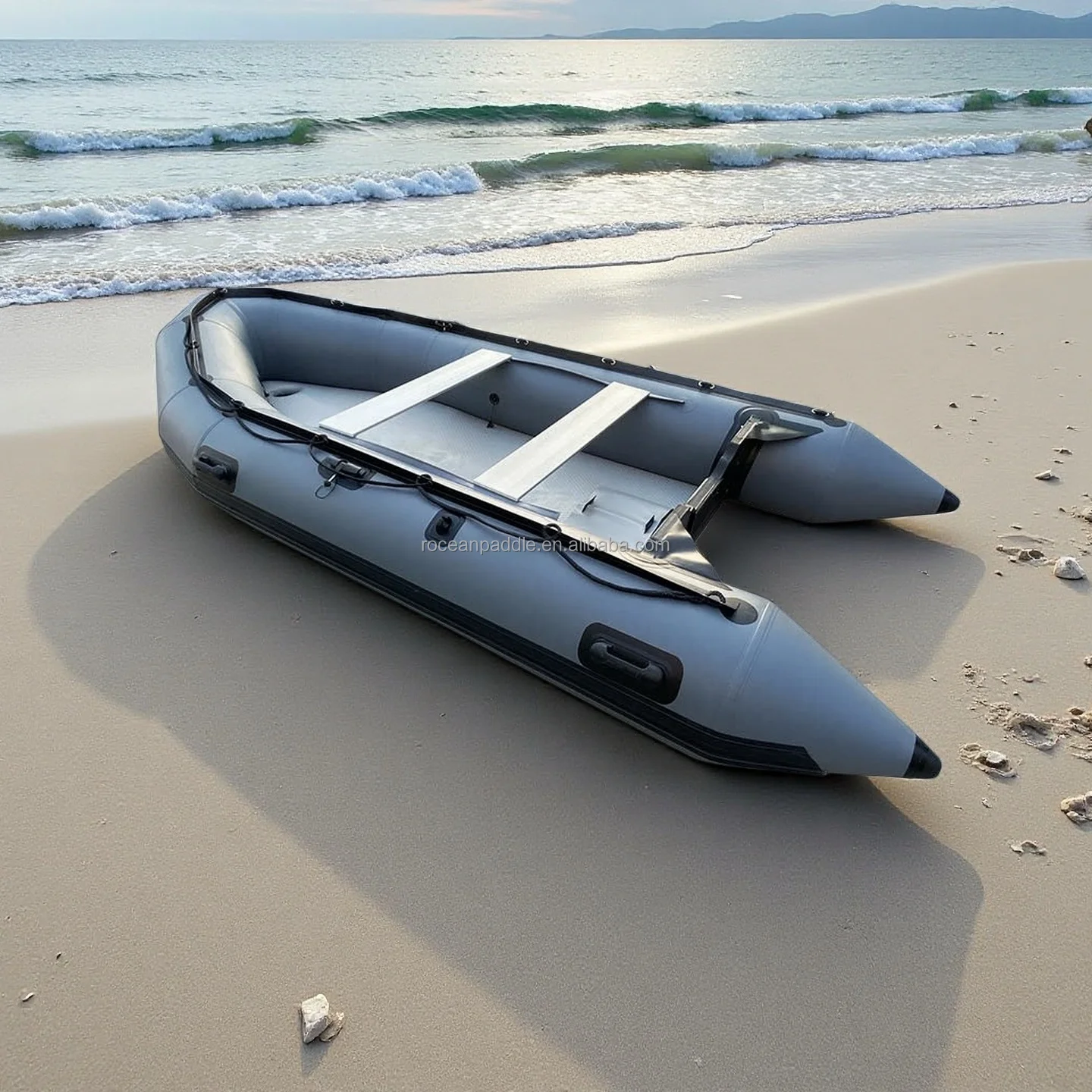 

China Factory OEM 5-6 Person Inflatable Rowing Boat Rubber Motor Boat Inflatable Dinghy With Air Deck Floor