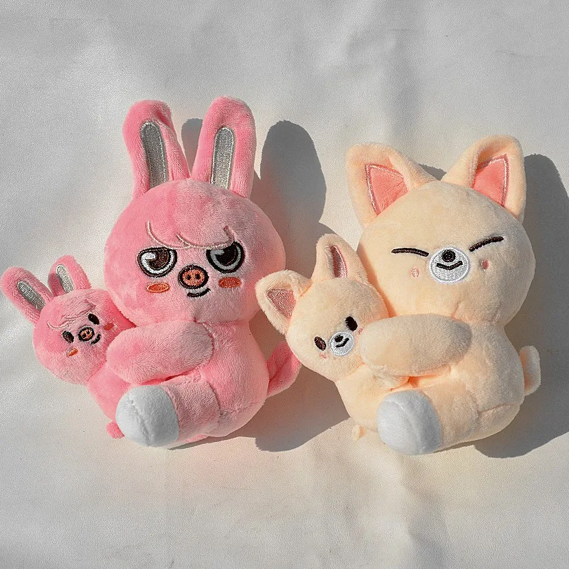 Skzoo Cartoon Plüschtiere Stoffpuppe Koreanischer Wolfchan Leebit Dwaekki Hanquokka Jiniret Bbokari Stray Kids Fans Geschenk Spielzeug