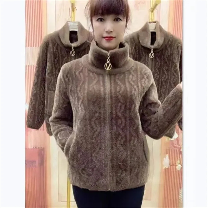 Cappotto di velluto di visone imitazione madre anziana di mezza età autunno inverno addensare Cardigan lavorato a maglia maglione donna giacca