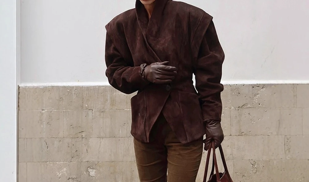 

Elegant Temperament V-neck Solid Color Slim Fit Splicing Waist Solid Color Jacket Jacket 2025 New Model