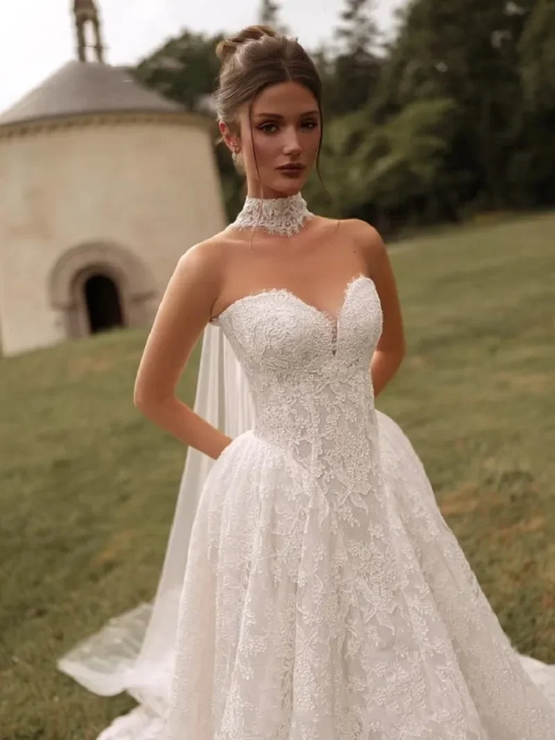 Customized Charming Wedding Dresses A-Line Lace Sweetheart Neckline Chapel Train With Detachable Bride Gown Vestidos De Novia