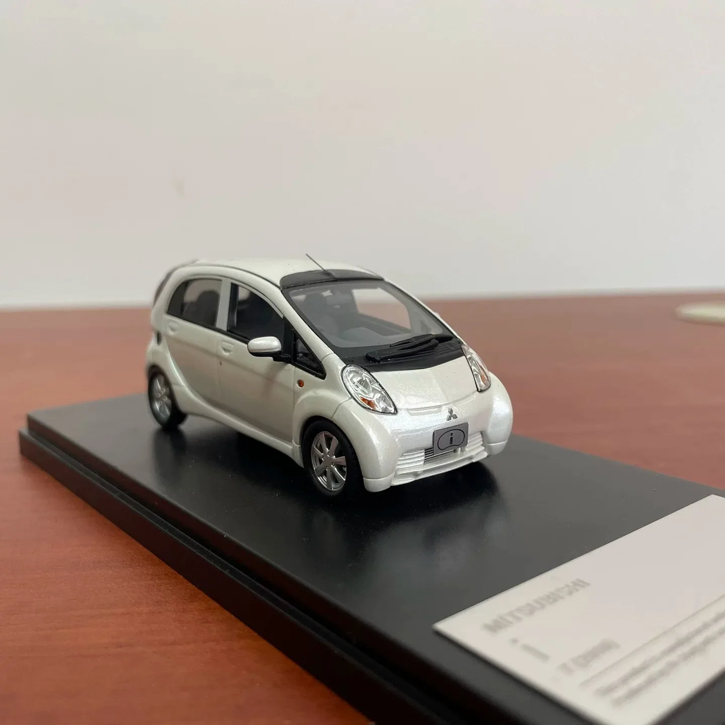 hi-story-modele-de-voiture-en-resine-a-l'echelle-1-43-i-t-2010-collection-d'ornements-jouet-vehicule