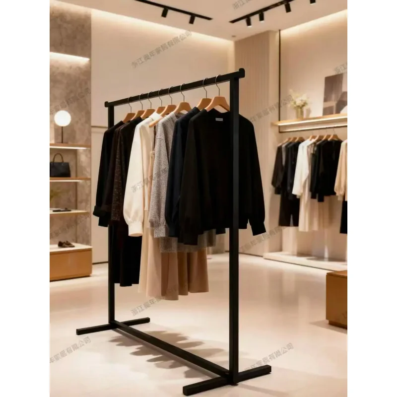 custom.Customized Iron Durable Metal Black Clothing Rack Luxury Custom Clothing Display Rack a Clothing Garment Shop