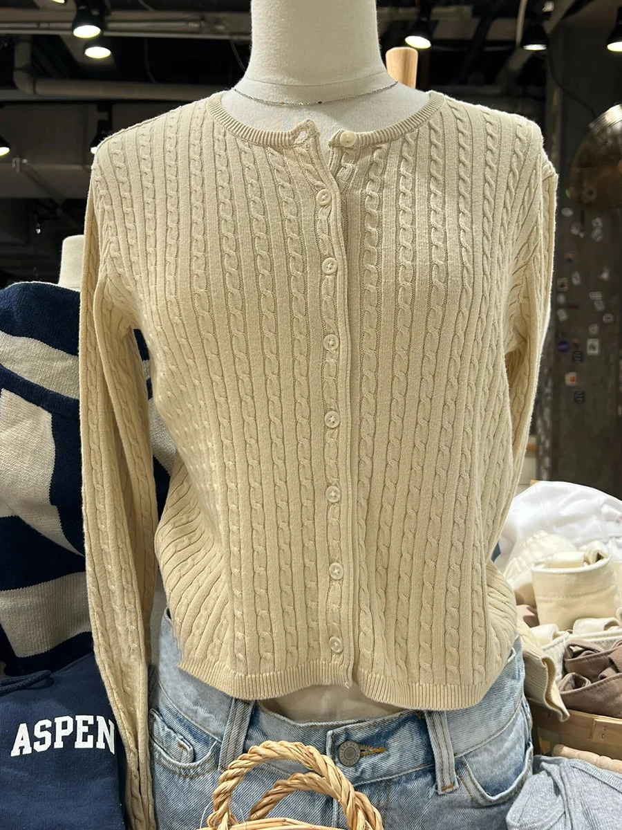 Twisted Flower Beige Sweater Cardigan Woman O-Neck Single Fashion Slim Crop Top Spring Cotton Casual Short Sweaters Coat Y2k