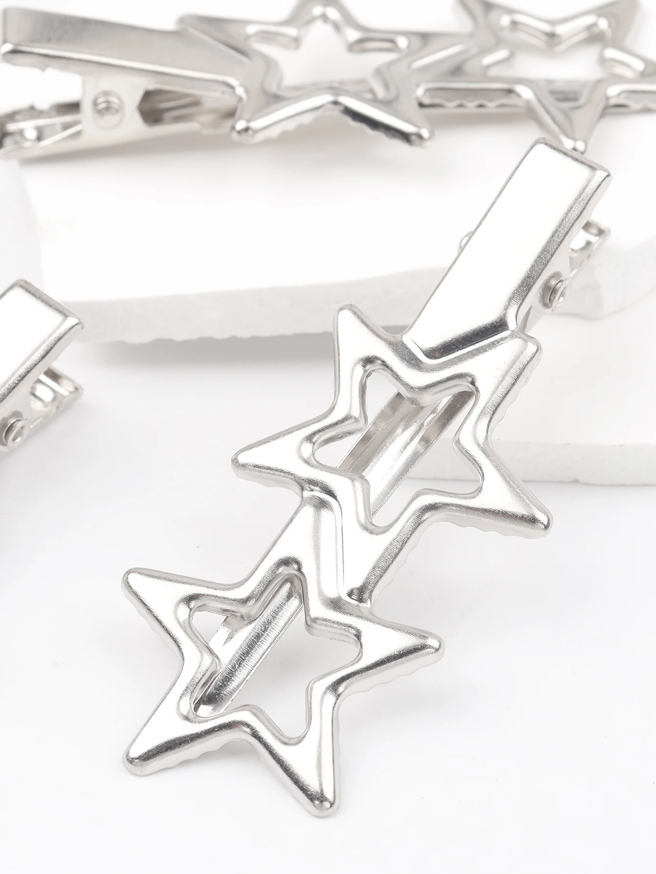 3PCS Y2K Hair Clip Metallic Sweet Cool Bangs Hair Clip Makeup Hair Ornament Pentagram Star Hair Clip Simple Clip