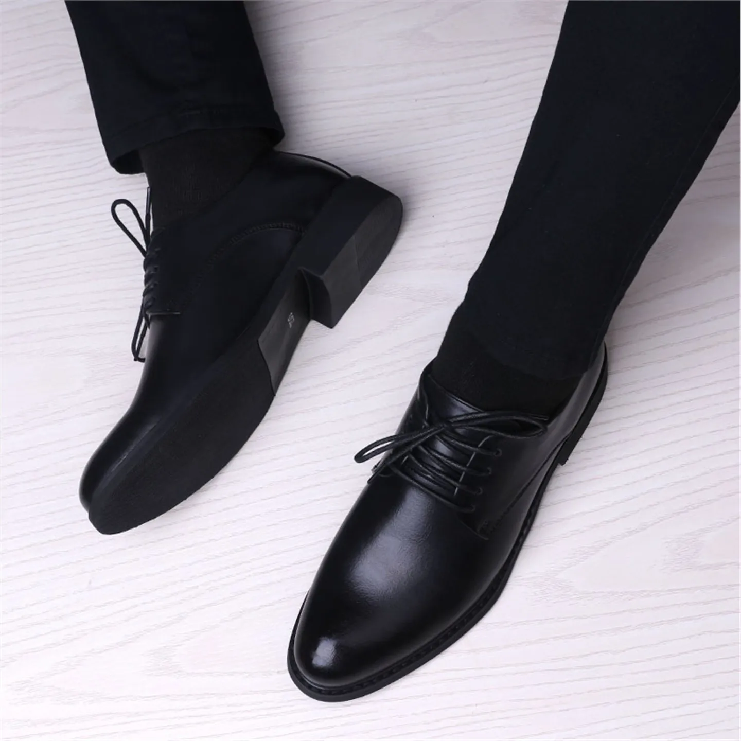 

High-End Men's Leather Shoes Genuine Leather Summer Black Soft Bottom Business Suit Wedding Casual Shoes British Style Groom ...