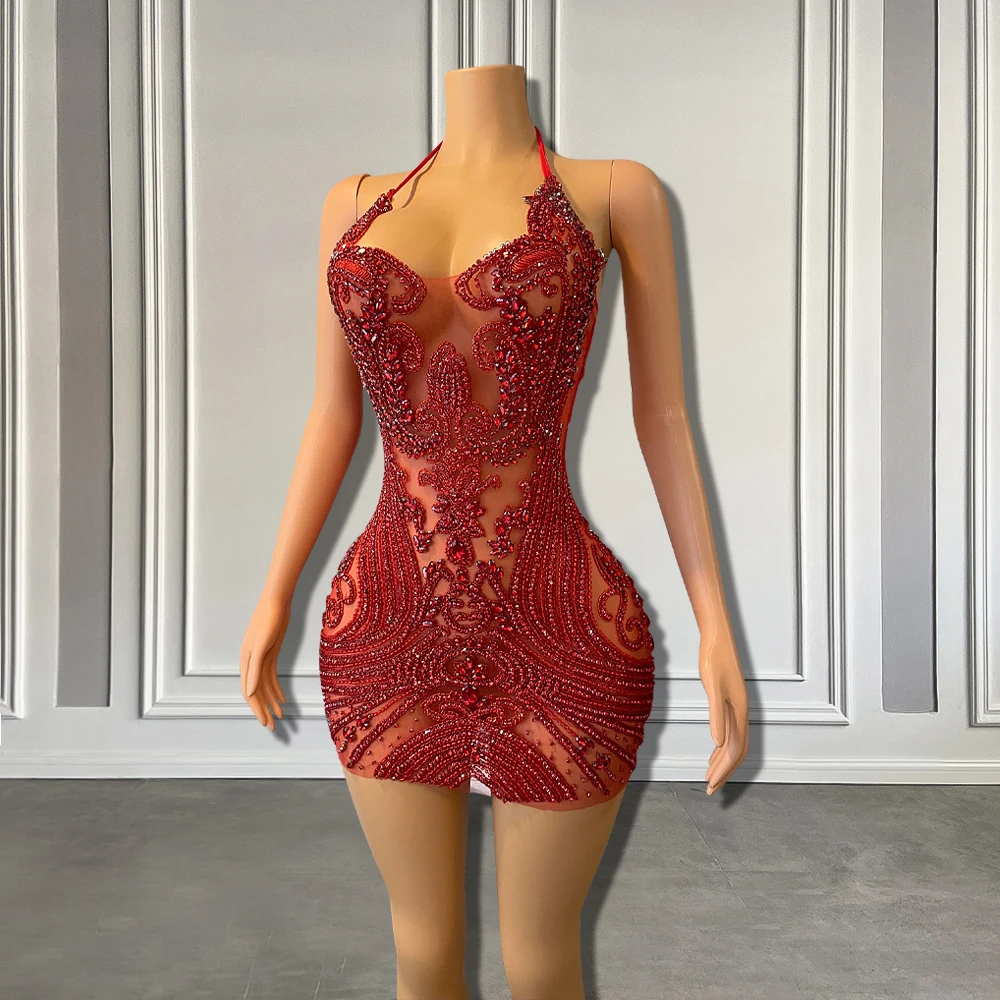 Vestidos de fiesta de cumpleaños de lujo con diamantes de imitación para mujer, vestidos cortos de graduación con cuello Halter, sexys, transparentes, de cristal rojo y negro, personalizados, 2024