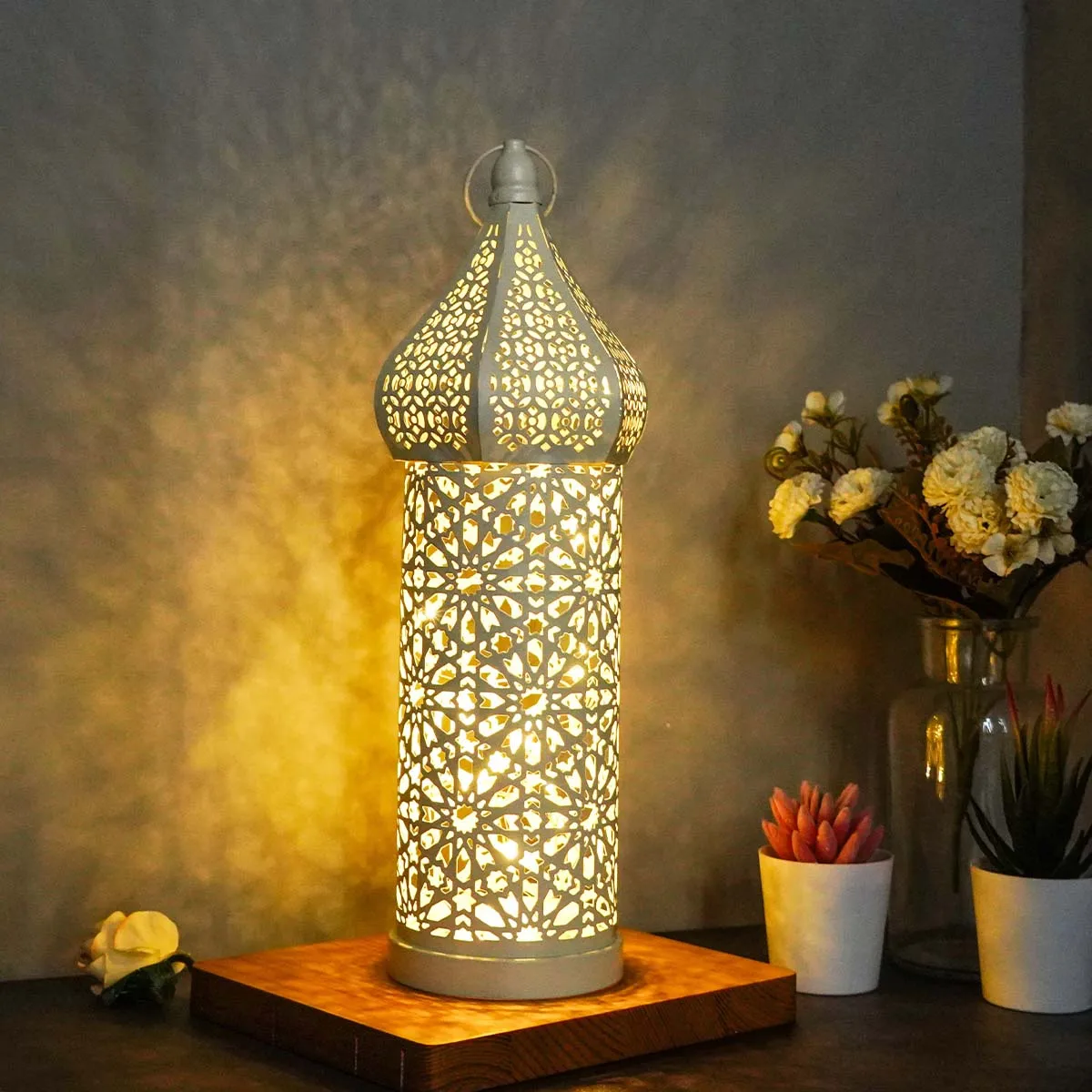 1PC  gold new Morocco hollow  lamp wrought iron lantern home living room ambience chandelier decoration (without batteries)