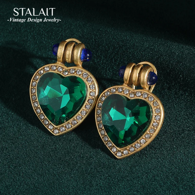 

Vintage Stud Emerald Green Crystal Heart Earrings Luxury Designer Woman Rhinestones Antique Gold Color High Quality Jewelry 2025