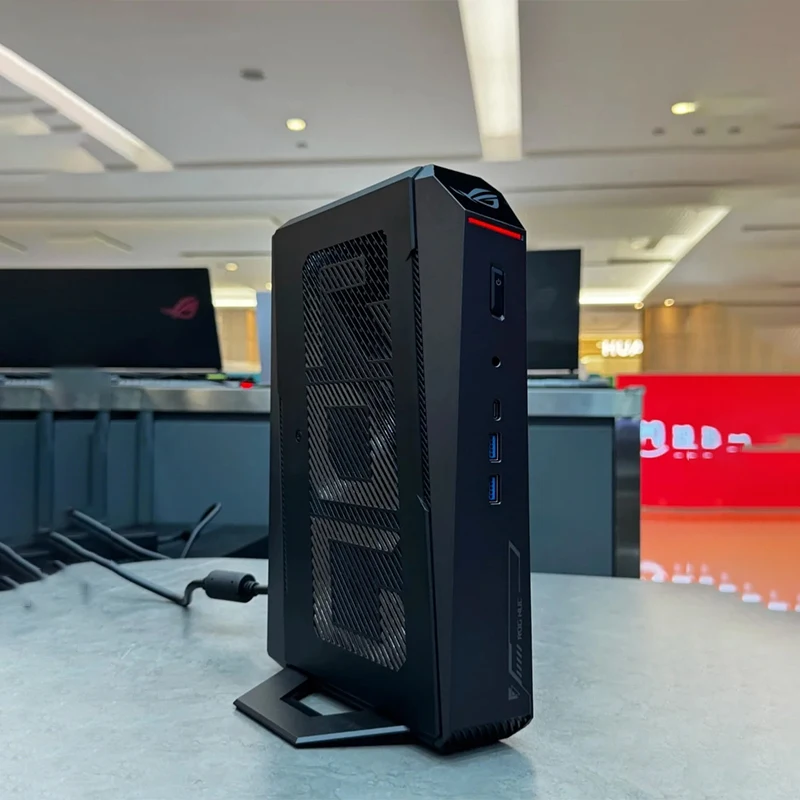 Rog Nuc 2025 Mini Host Ultra7 255hx Rtx5060 32gb 1tb Raffreddamento silenzioso Micro Host Esports Gaming Host desktop ad alte prestazioni