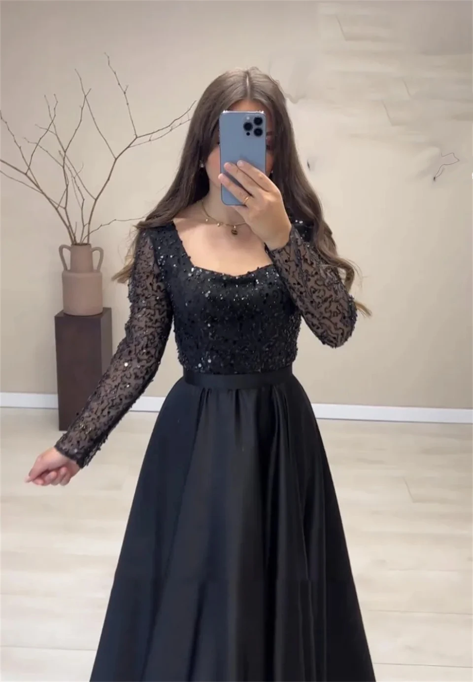 Customized Square Neck Sequined Black A-line Full Sleeves Evening Dresses For Women Sweep Train 2024 Prom Dresses Party Dress